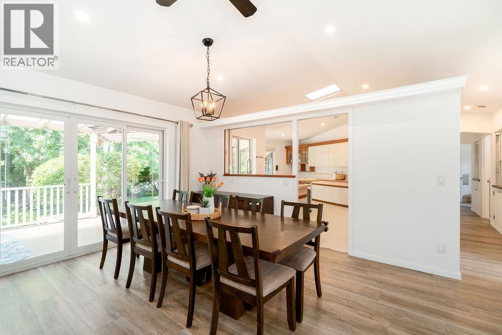1032 EDGEWATER CRESCENT, Squamish