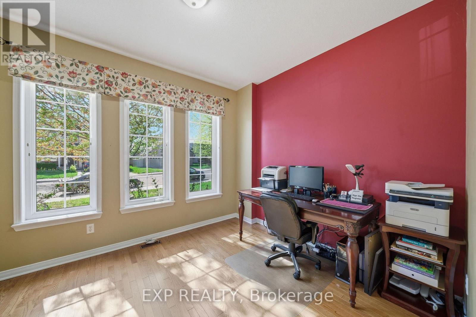 49 PONDHOLLOW WAY - 15