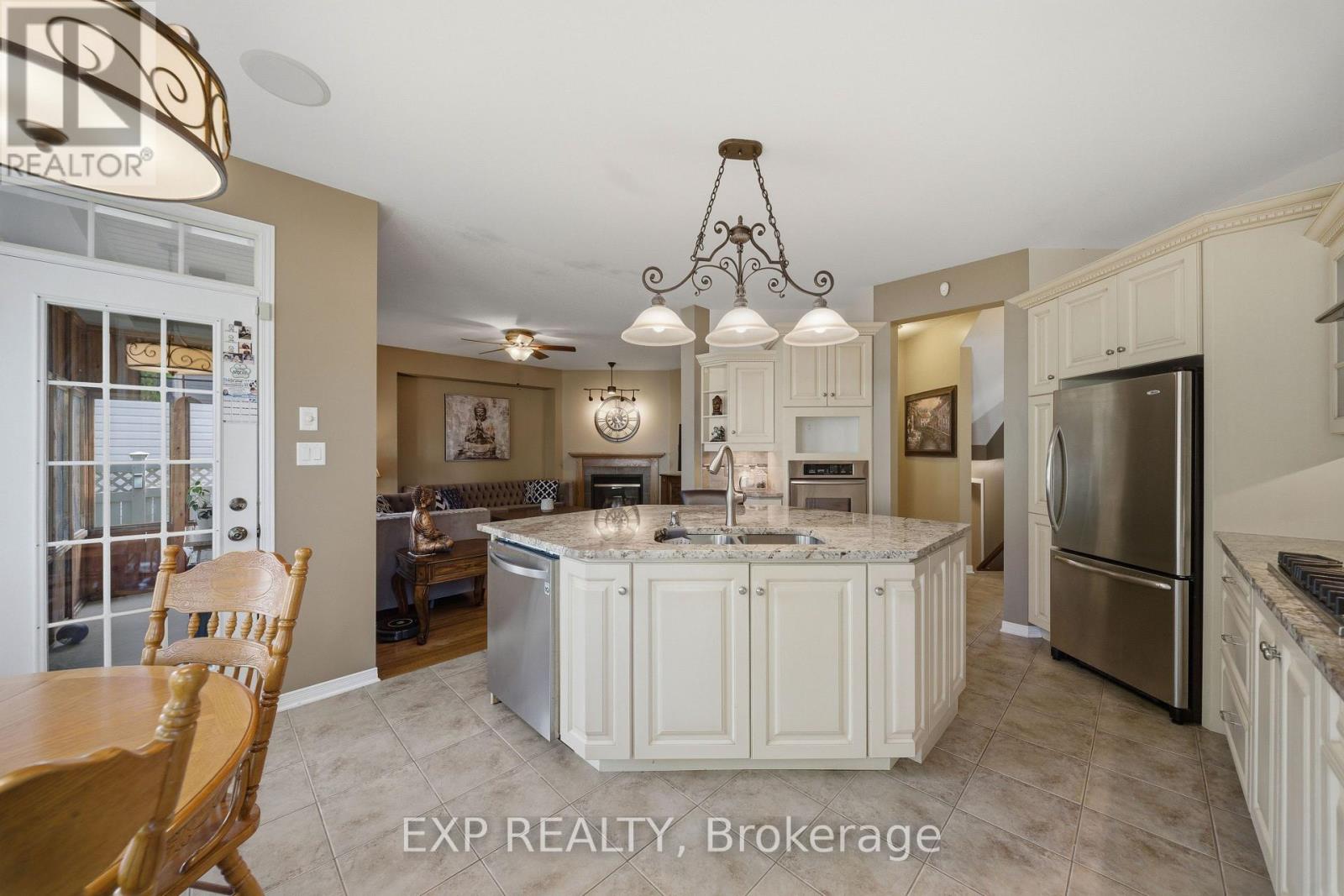49 PONDHOLLOW WAY - 7