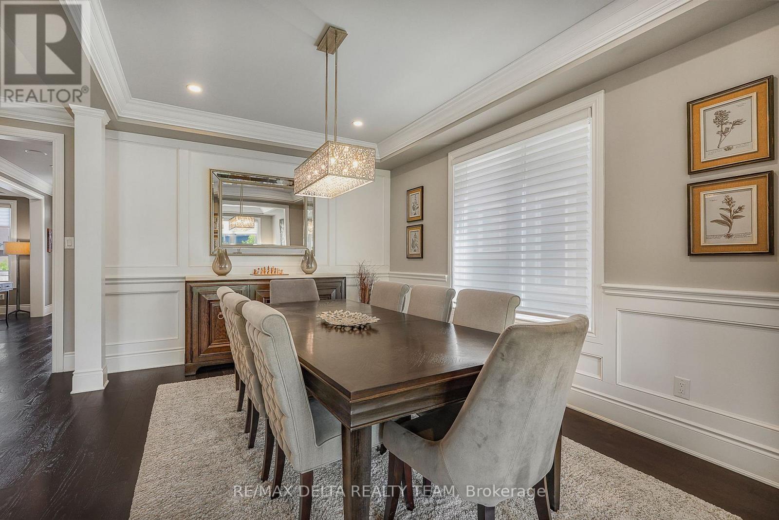 110 SWEETVALLEY DRIVE - 7