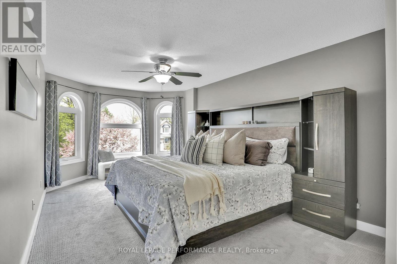 50 PICASSO DRIVE - 18