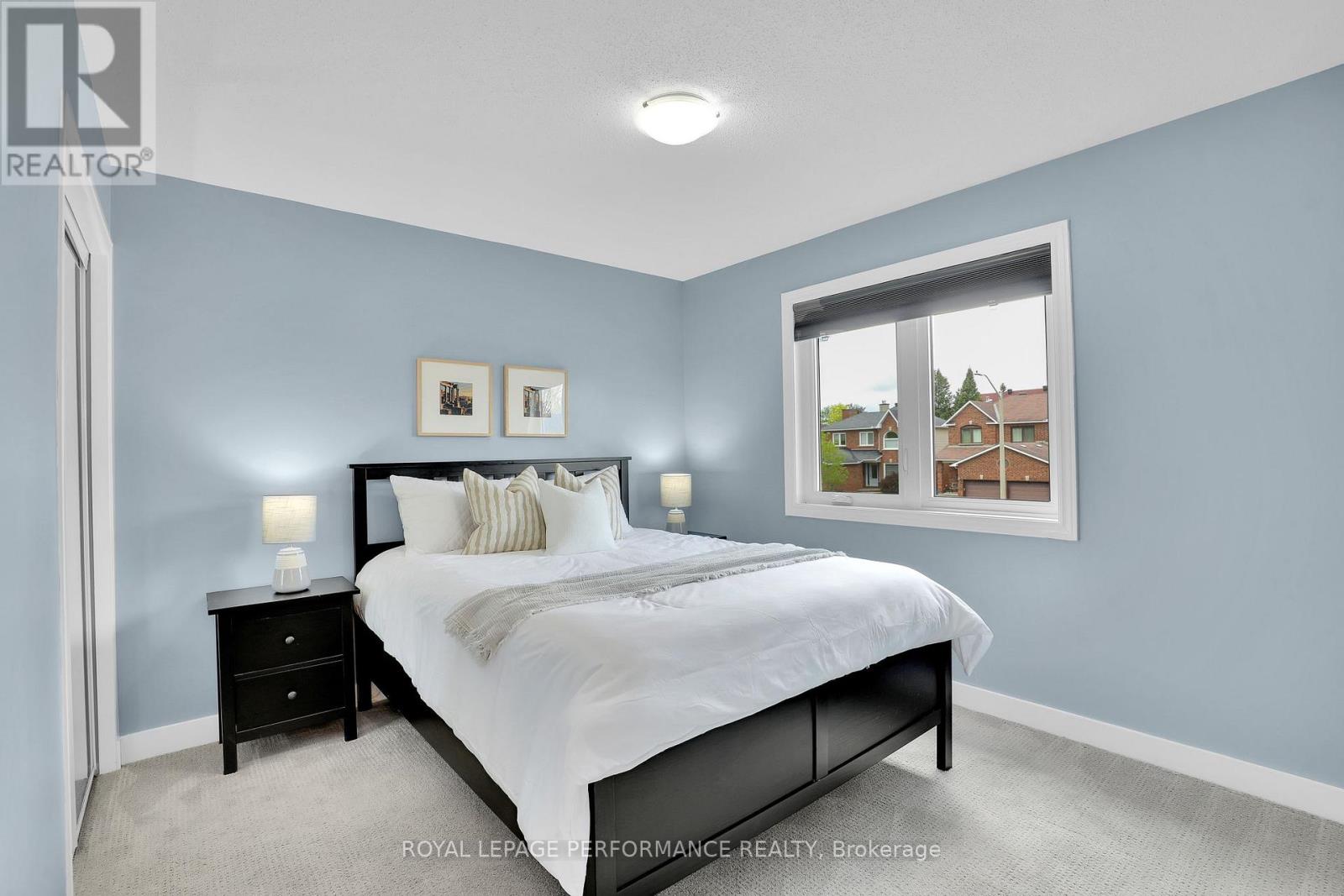 50 PICASSO DRIVE - 23