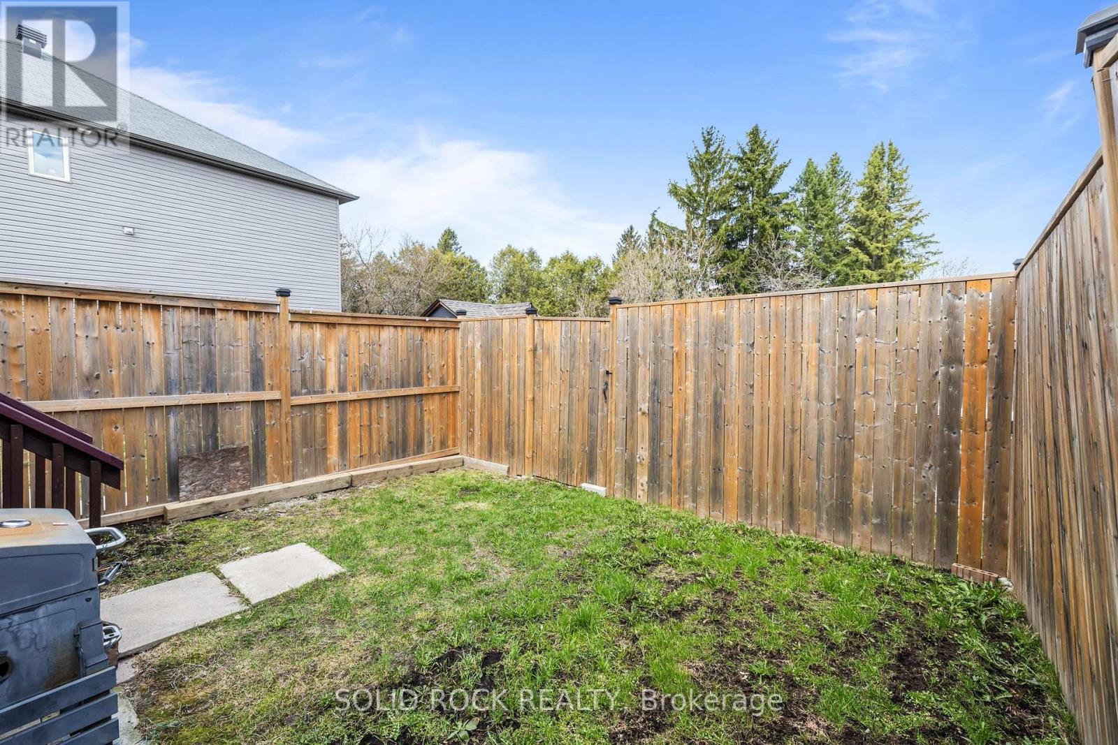 438 HARESFIELD COURT - 30