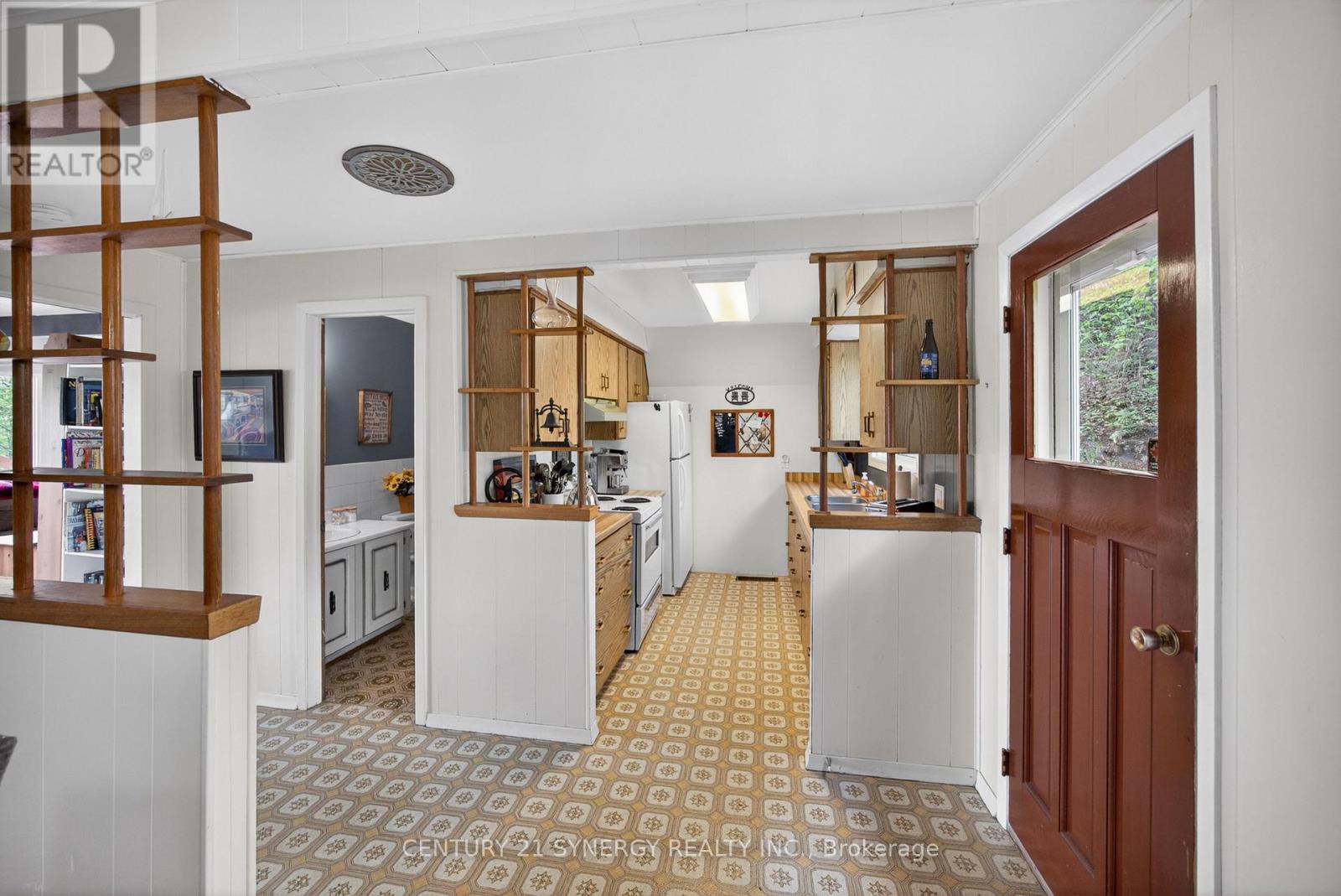 281 PINE SHORES LANE - 21