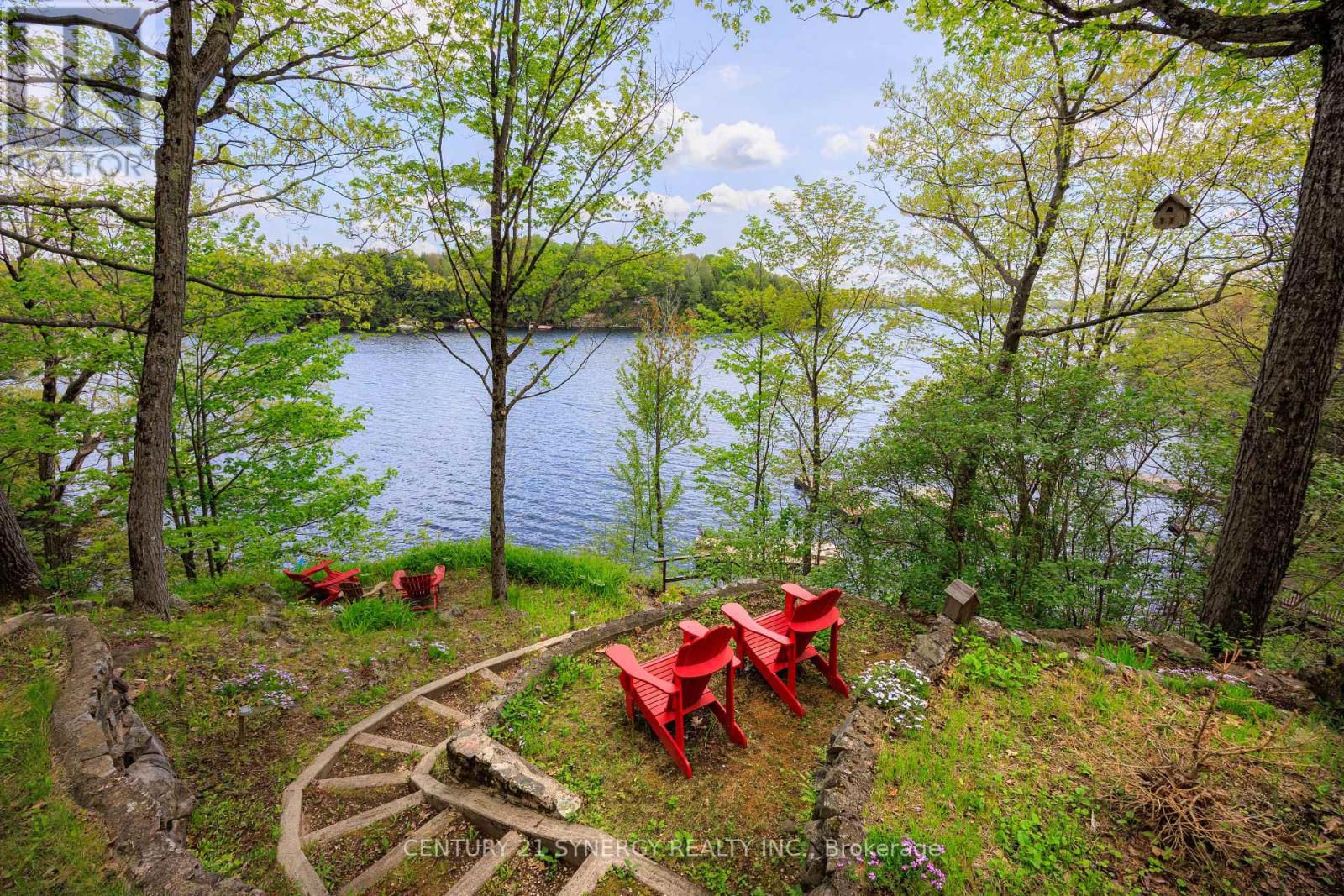 281 PINE SHORES LANE - 8