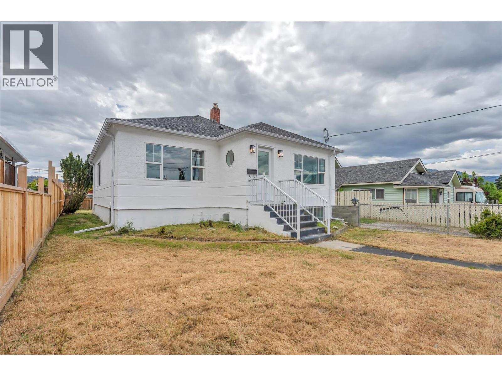 460 Penticton Avenue, Penticton