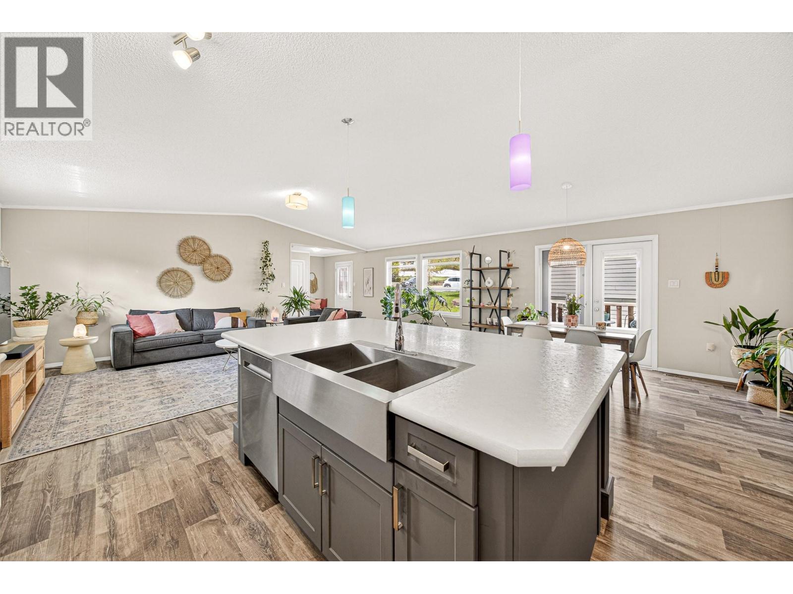 24 Darby Crescent - 17