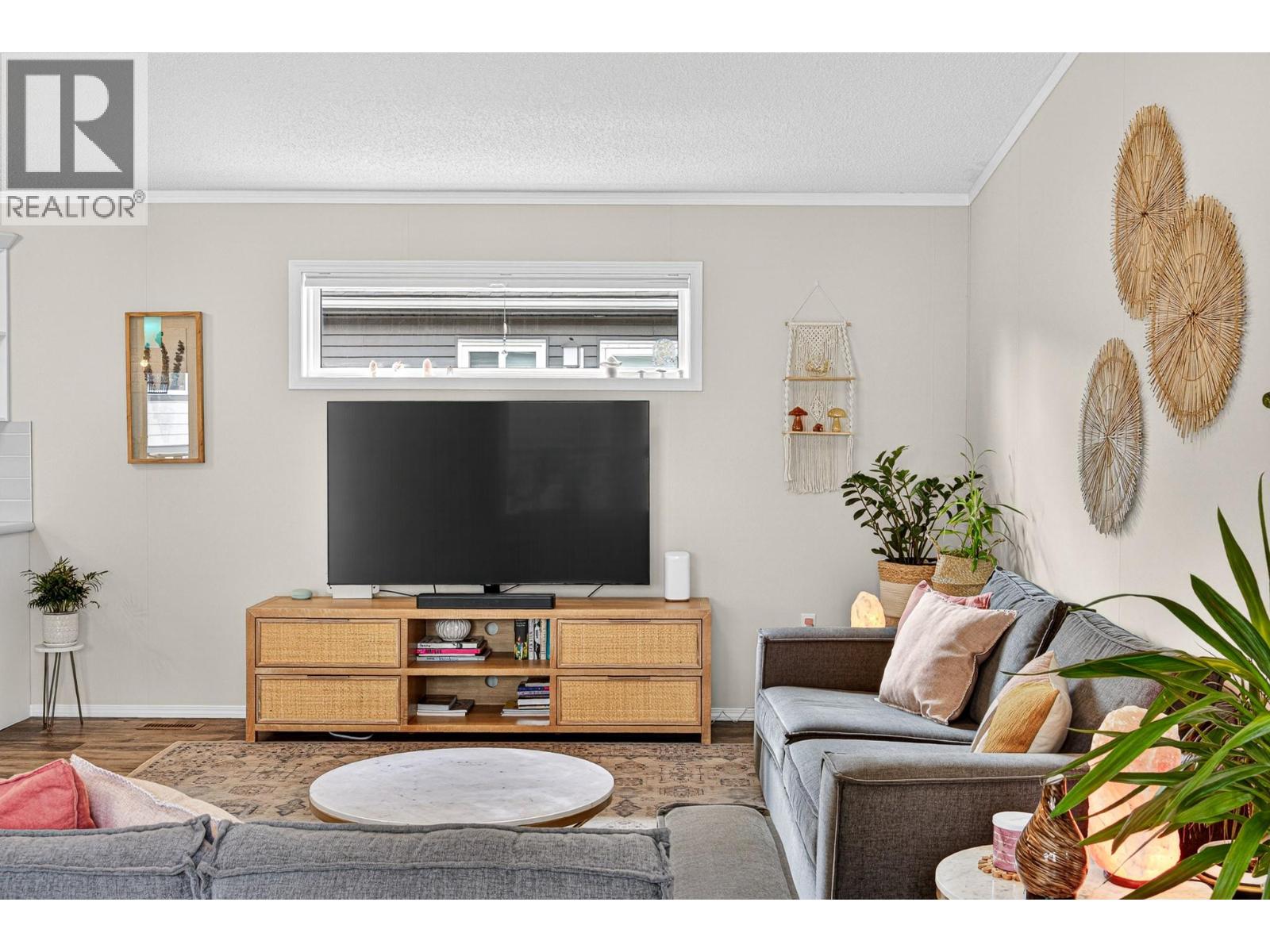 24 Darby Crescent - 8