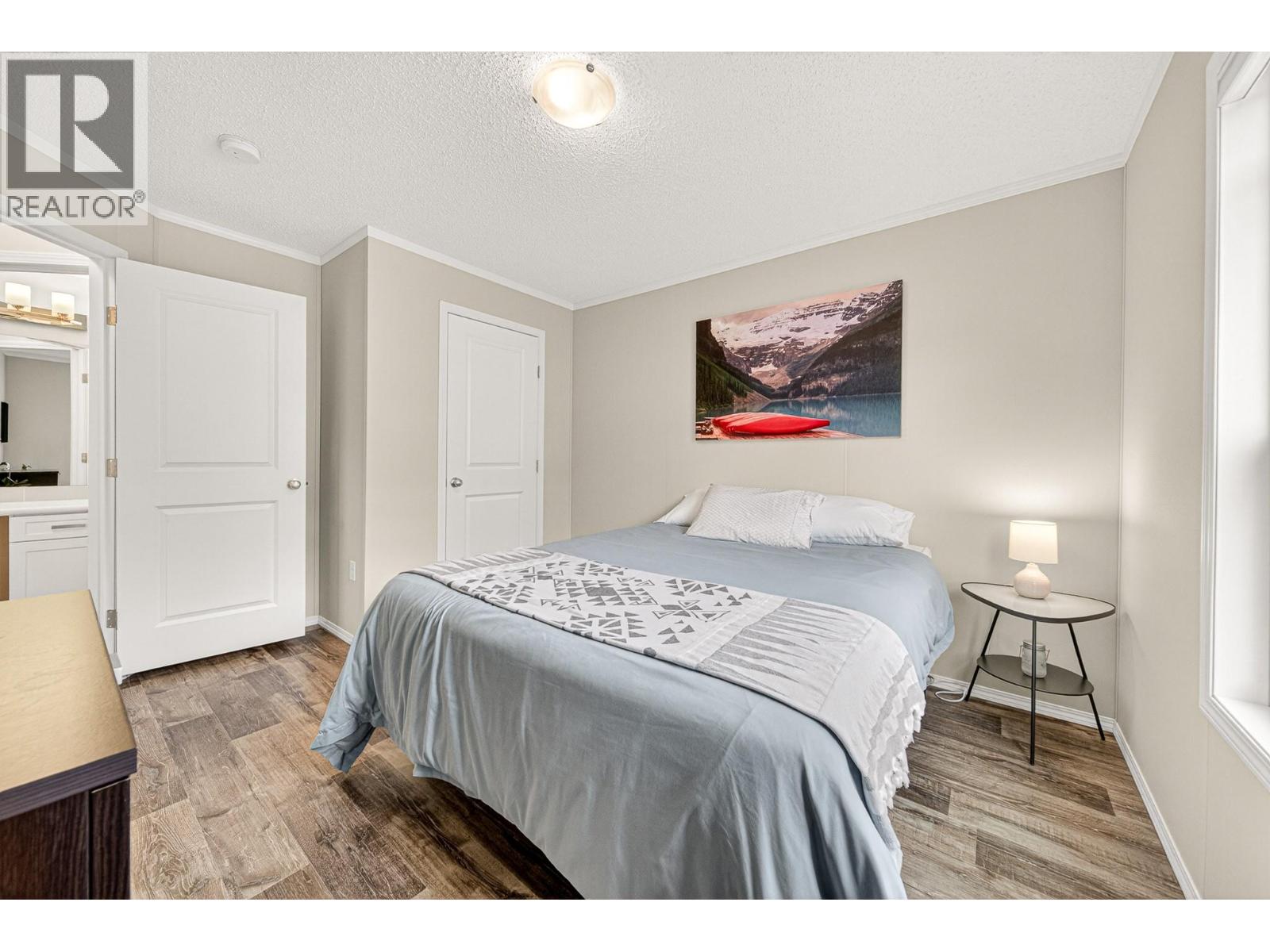 24 Darby Crescent - 34