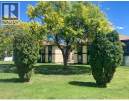 17 340 McKinney Road, Oliver