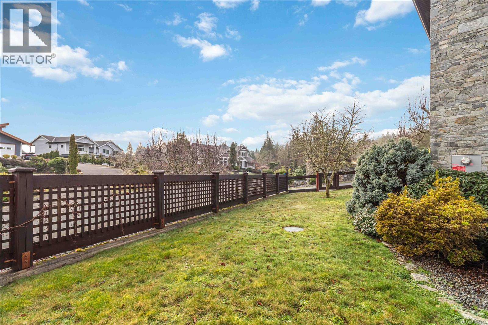 532 Sentinel Dr, Mill Bay