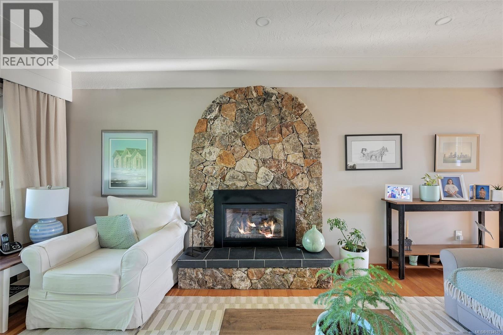 6635 Buena Vista Rd - 10