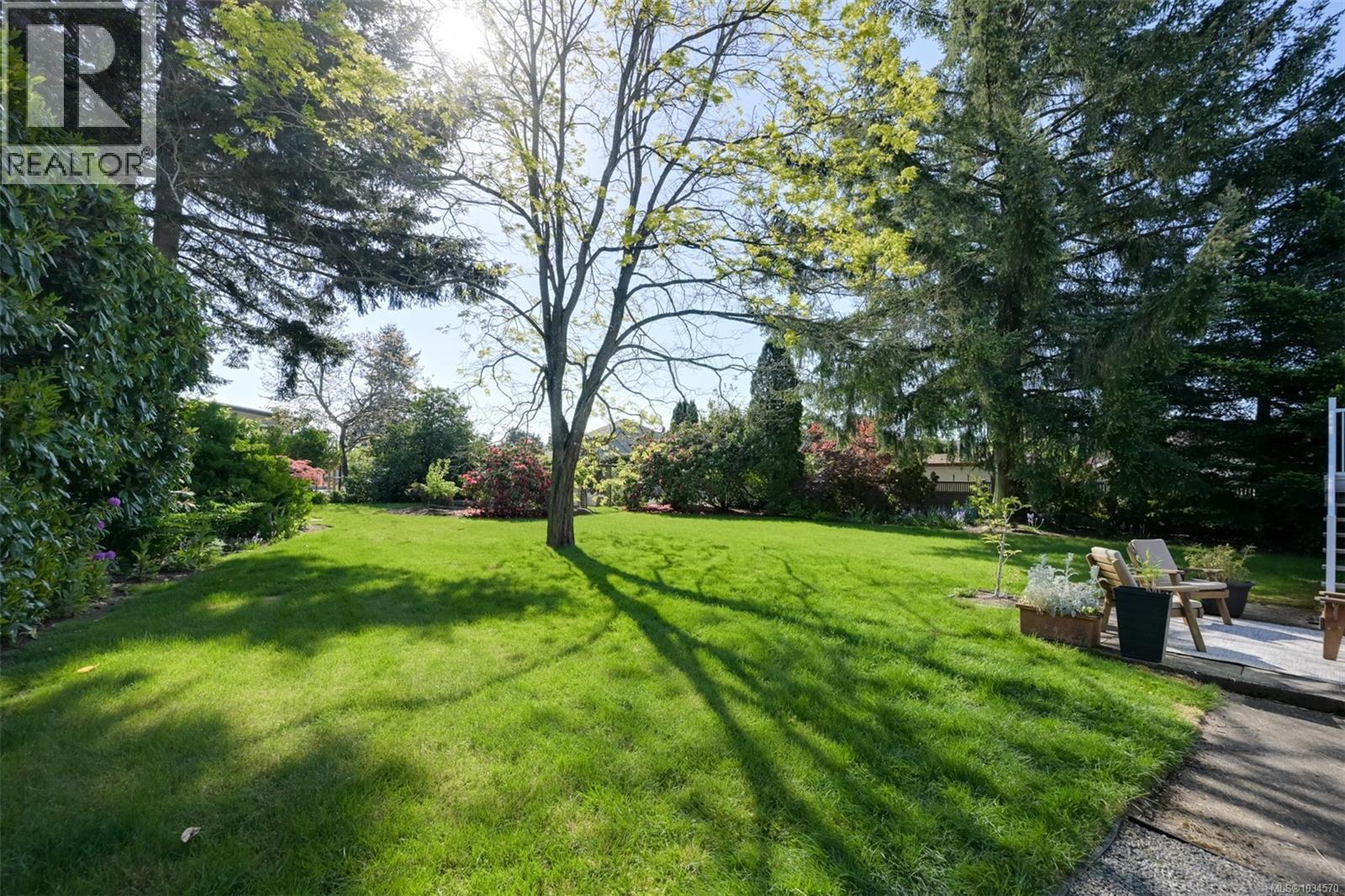 6635 Buena Vista Rd - 23