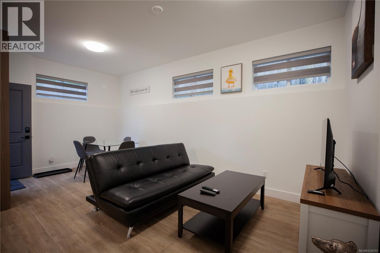 741 Snowdrop Ave - 95