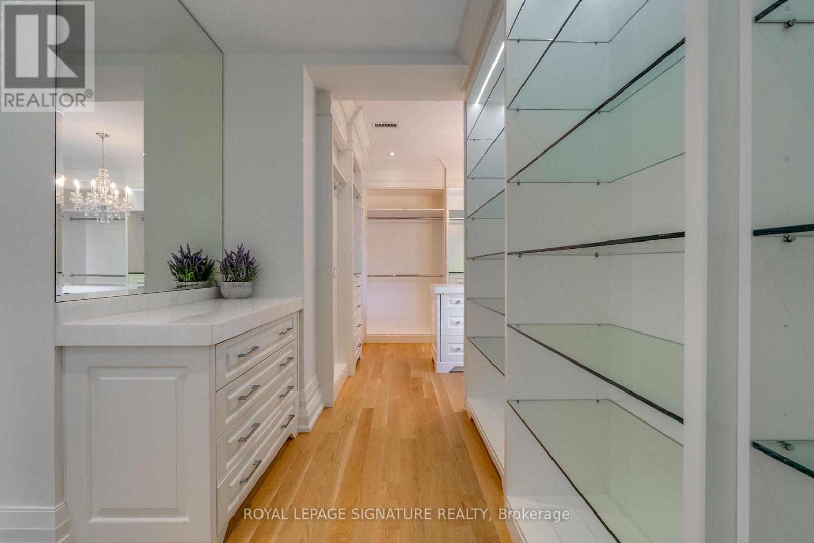 27 TEDDINGTON PARK AVENUE - 20