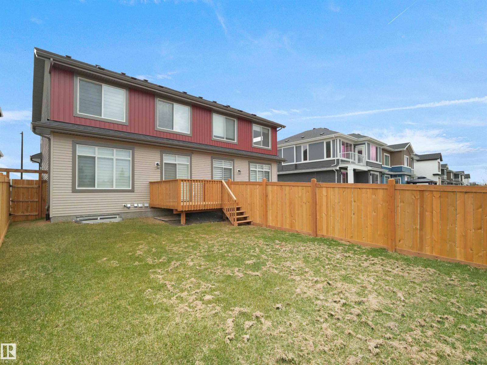 16252 19 AV SW - 54
