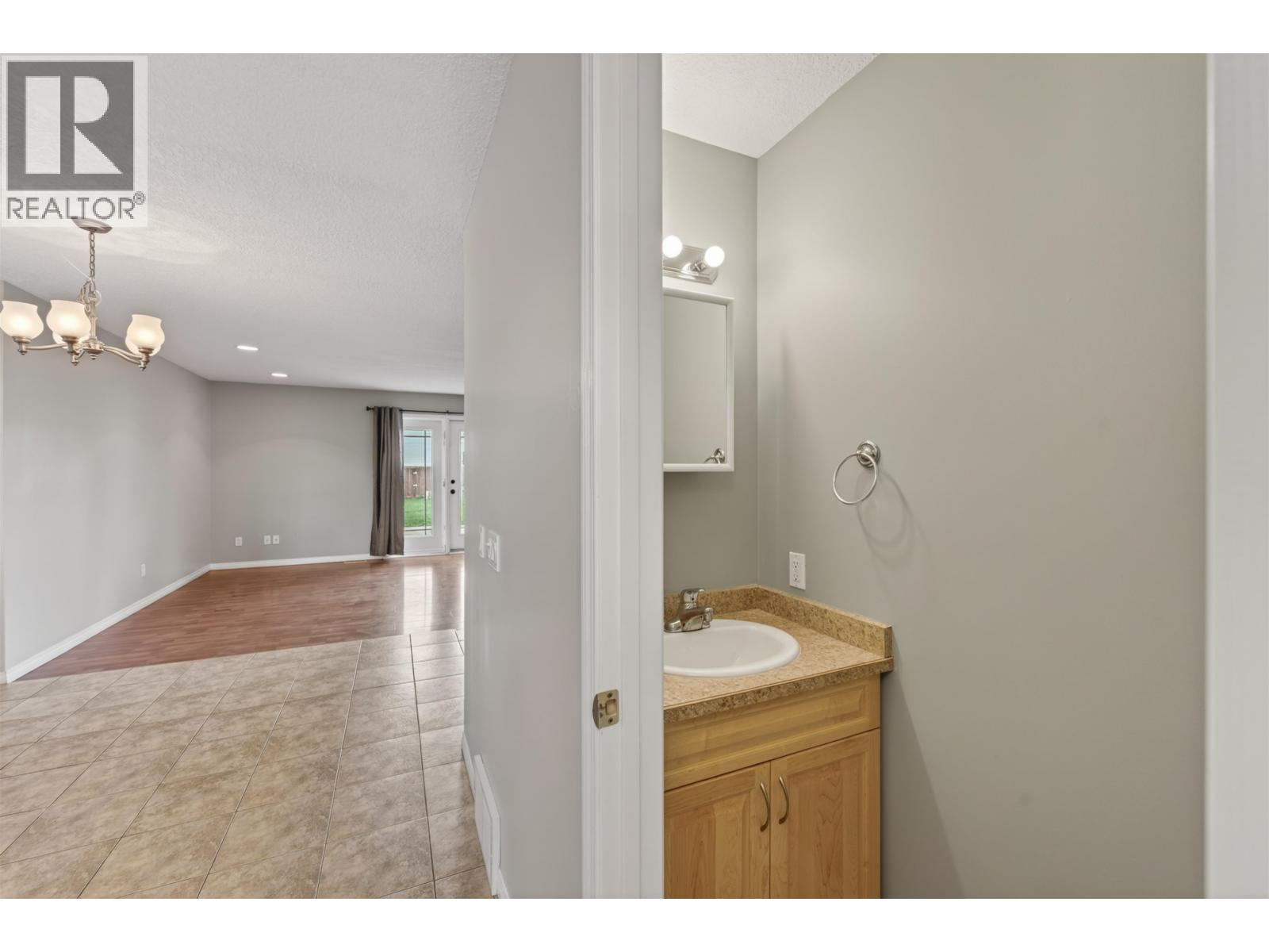 9512 94 AVENUE - 8
