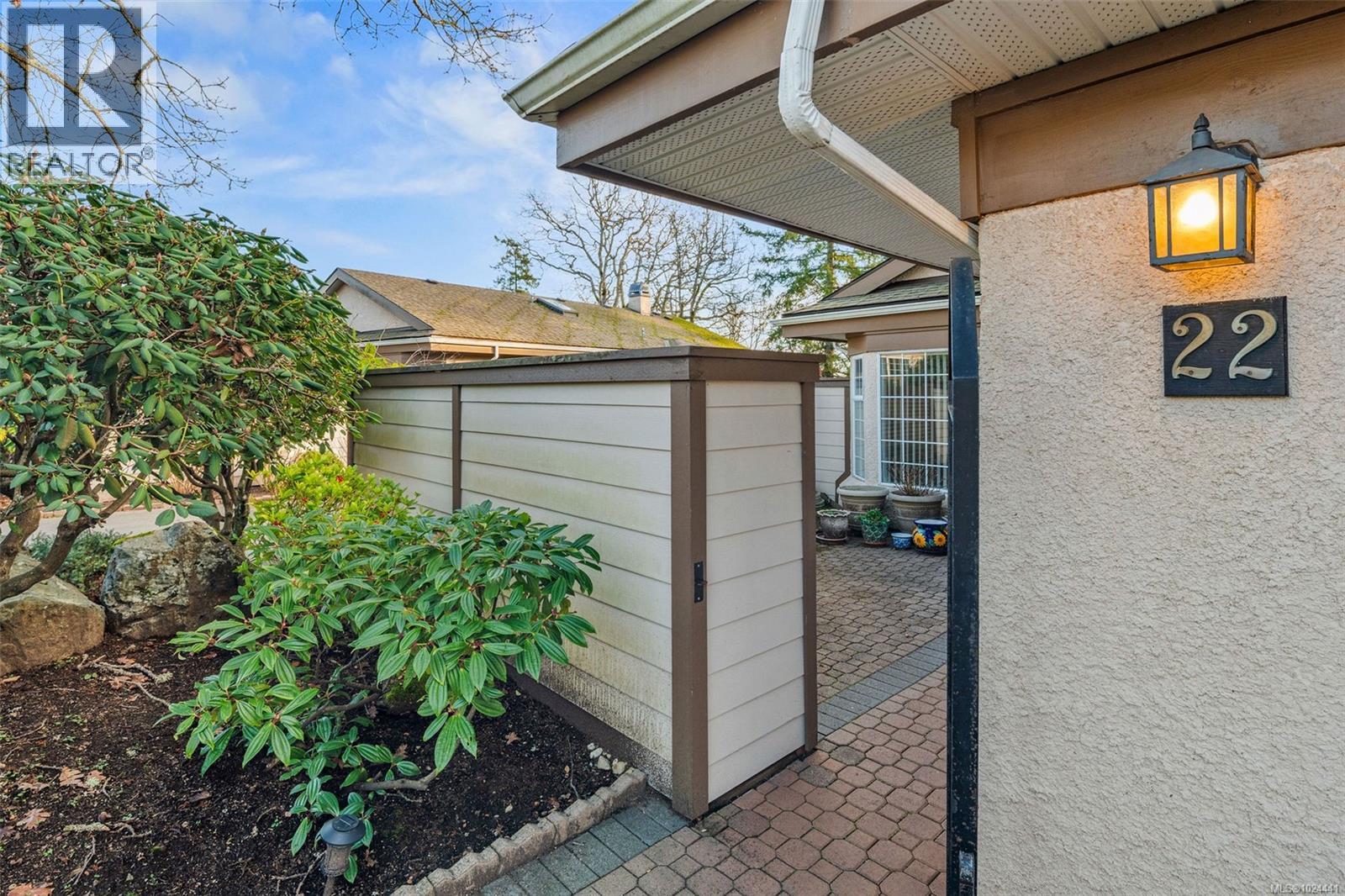 #22 901 Kentwood Lane - 42