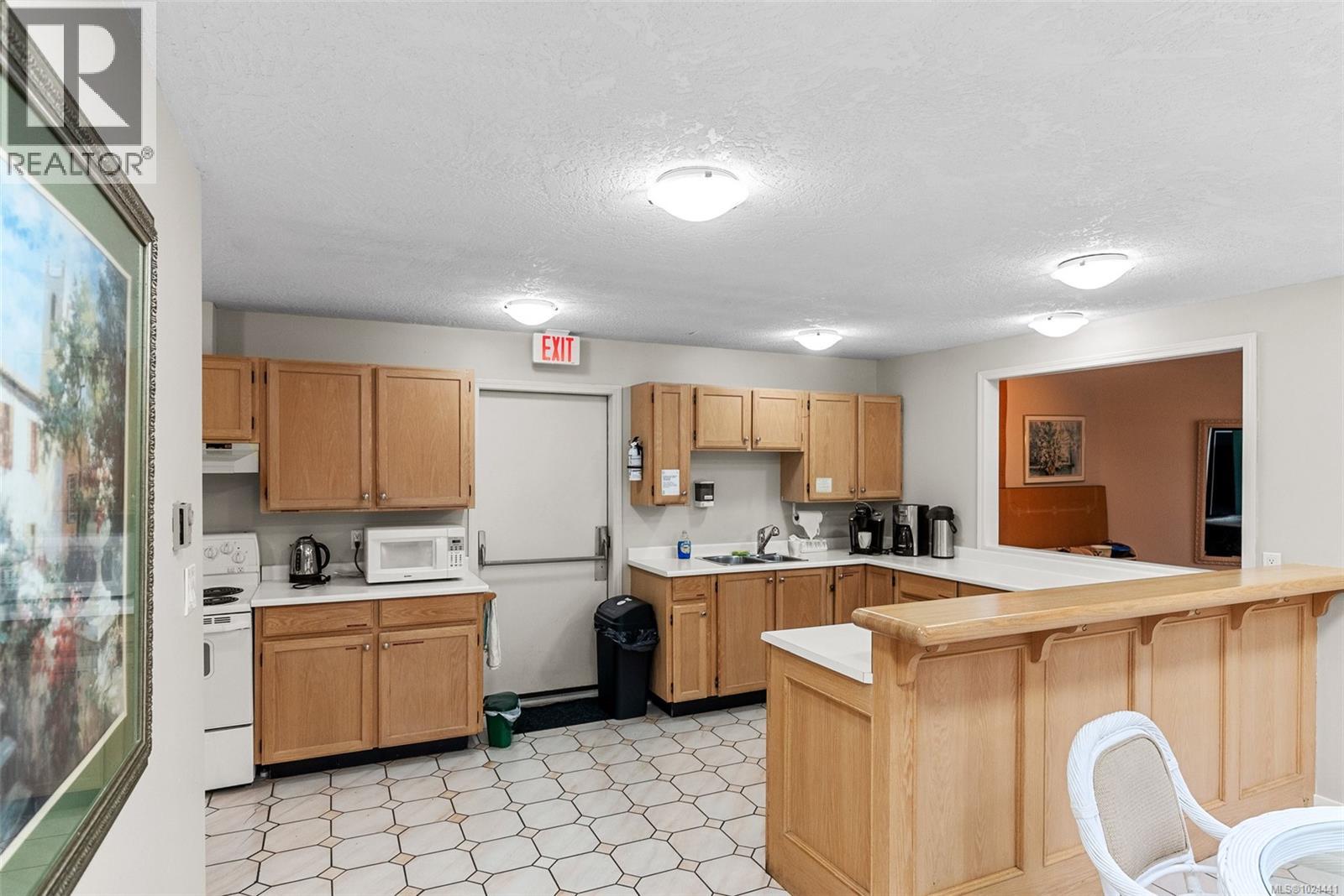 #22 901 Kentwood Lane - 52