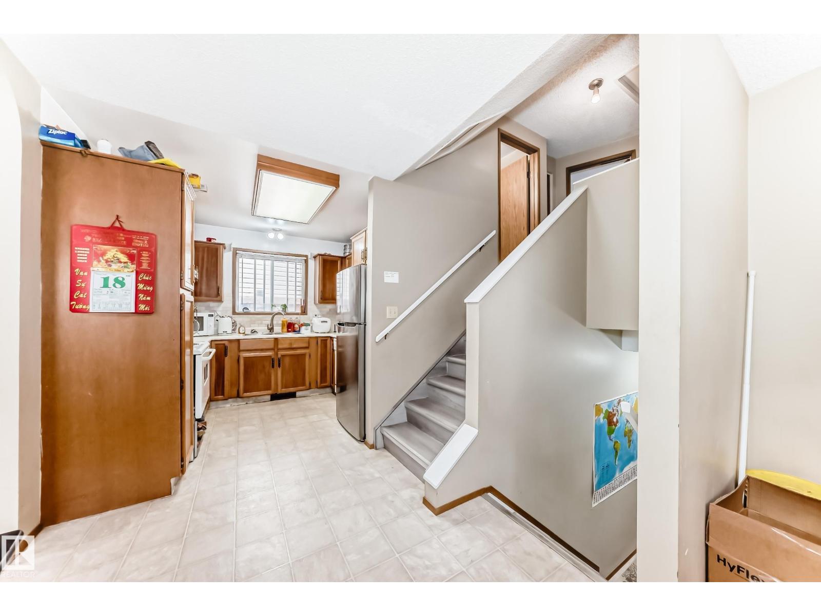 15611 83A ST NW - 15