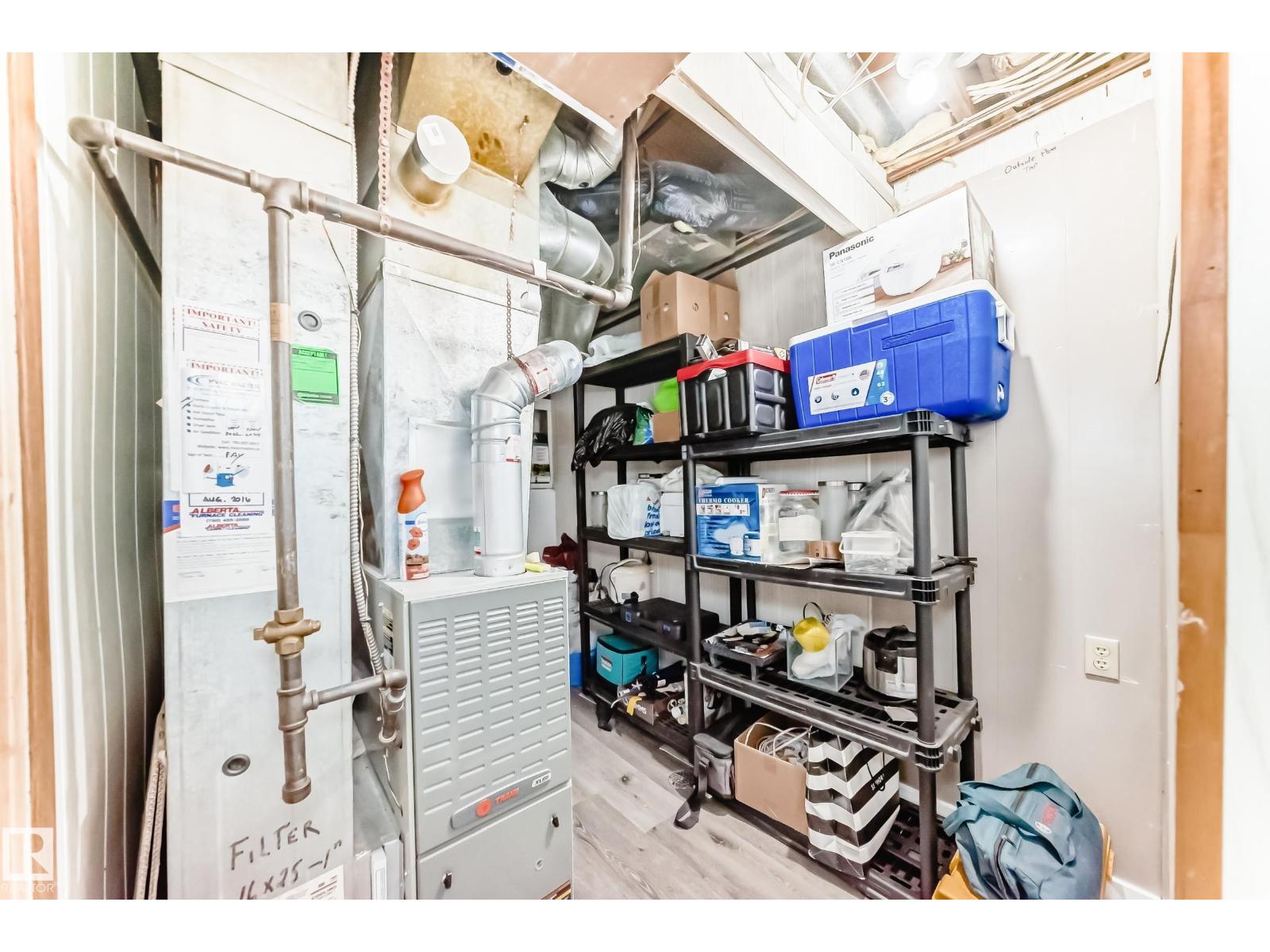 15611 83A ST NW - 31