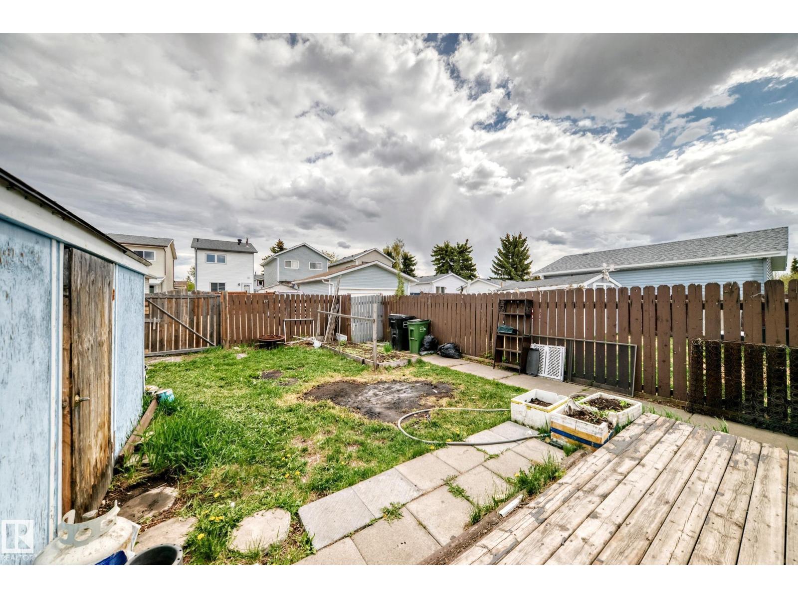 15611 83A ST NW - 34