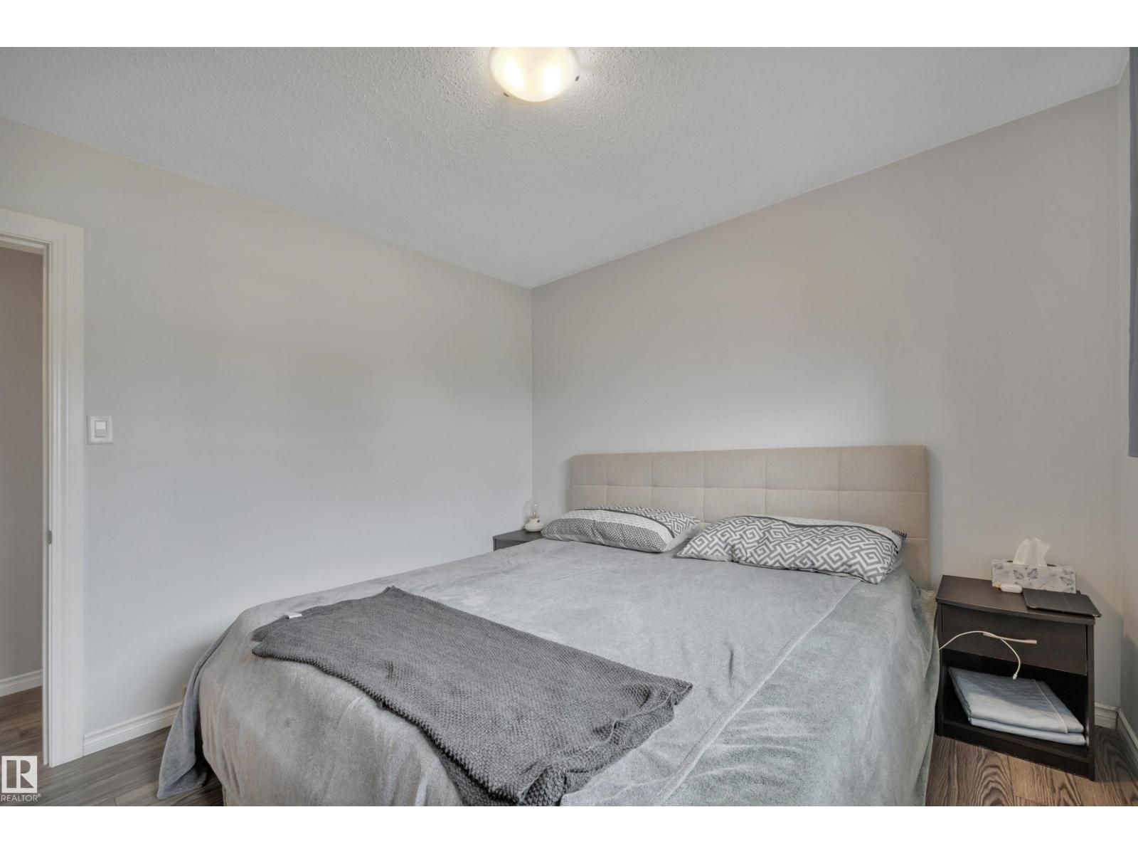 13432 58 ST NW - 20