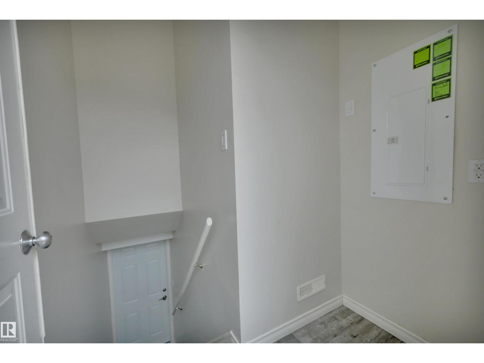 13432 58 ST NW - 30