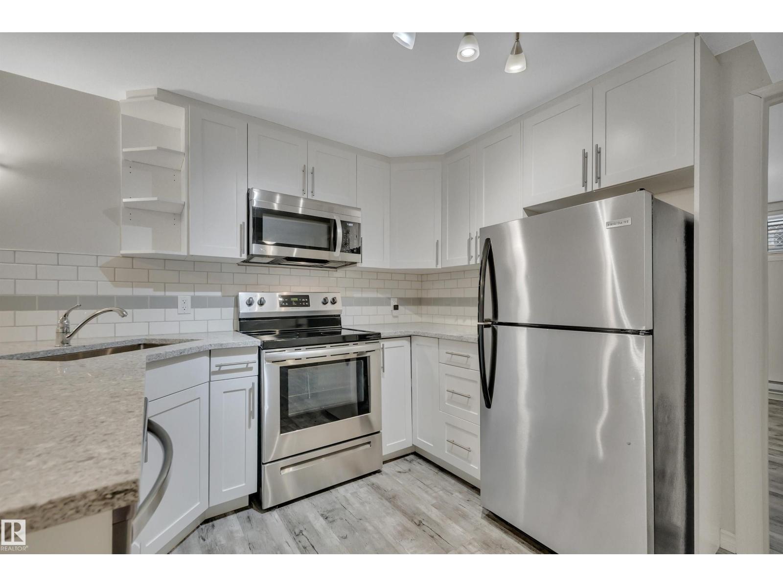 13432 58 ST NW - 35