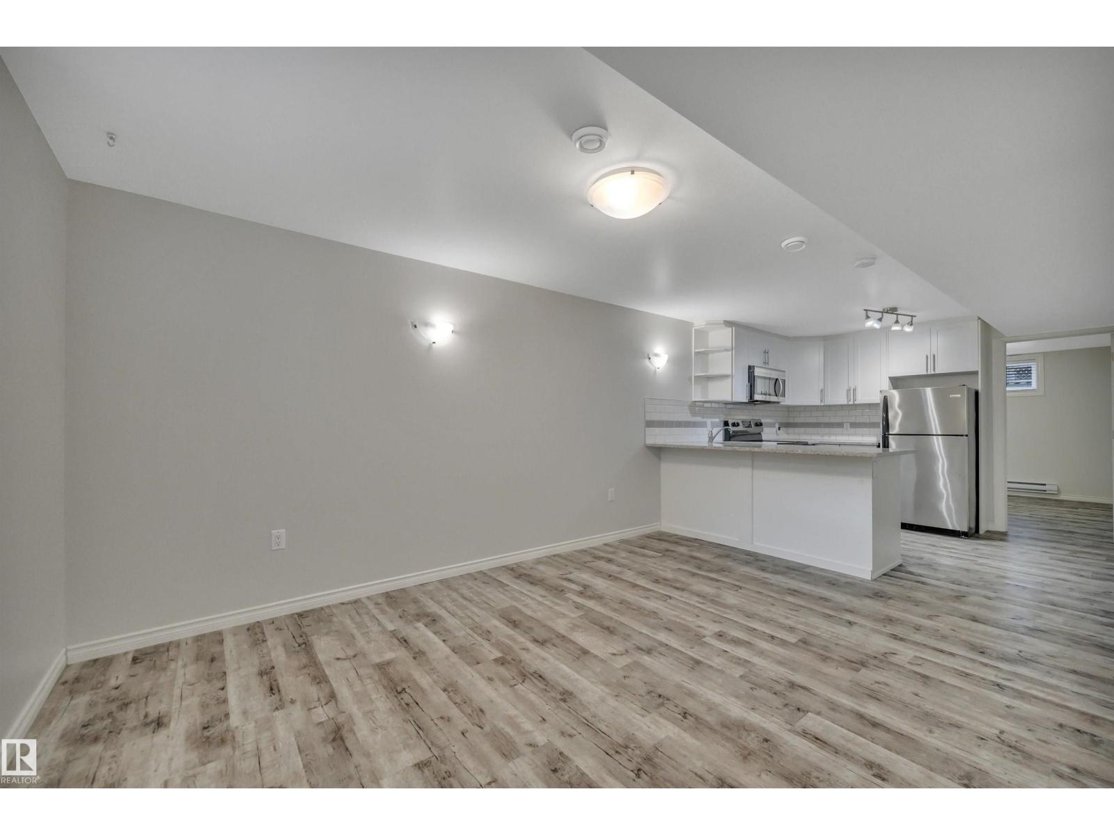 13432 58 ST NW - 37