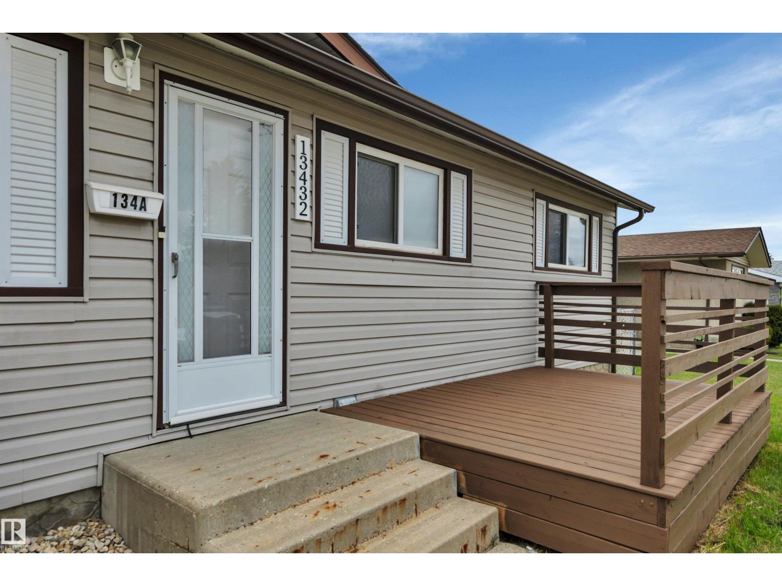 13432 58 ST NW - 4