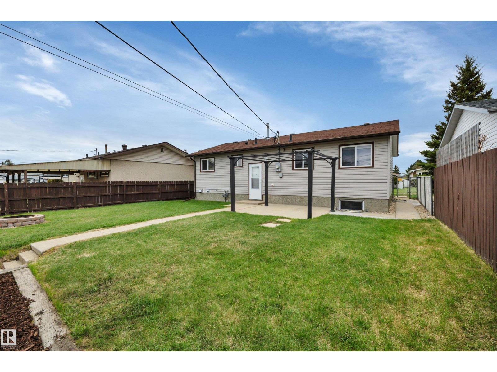 13432 58 ST NW - 46