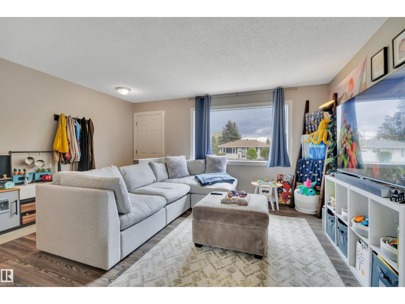 13432 58 ST NW - 8