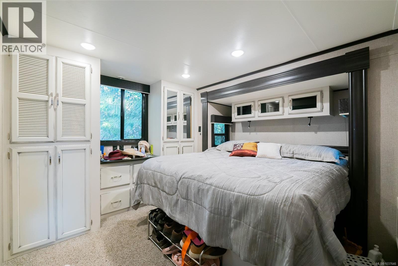 E2 2650 Turnbull Rd, Qualicum Beach