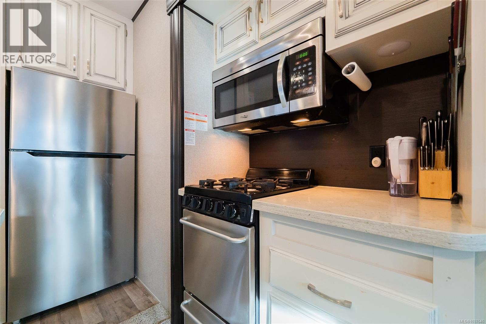 E2 2650 Turnbull Rd, Qualicum Beach