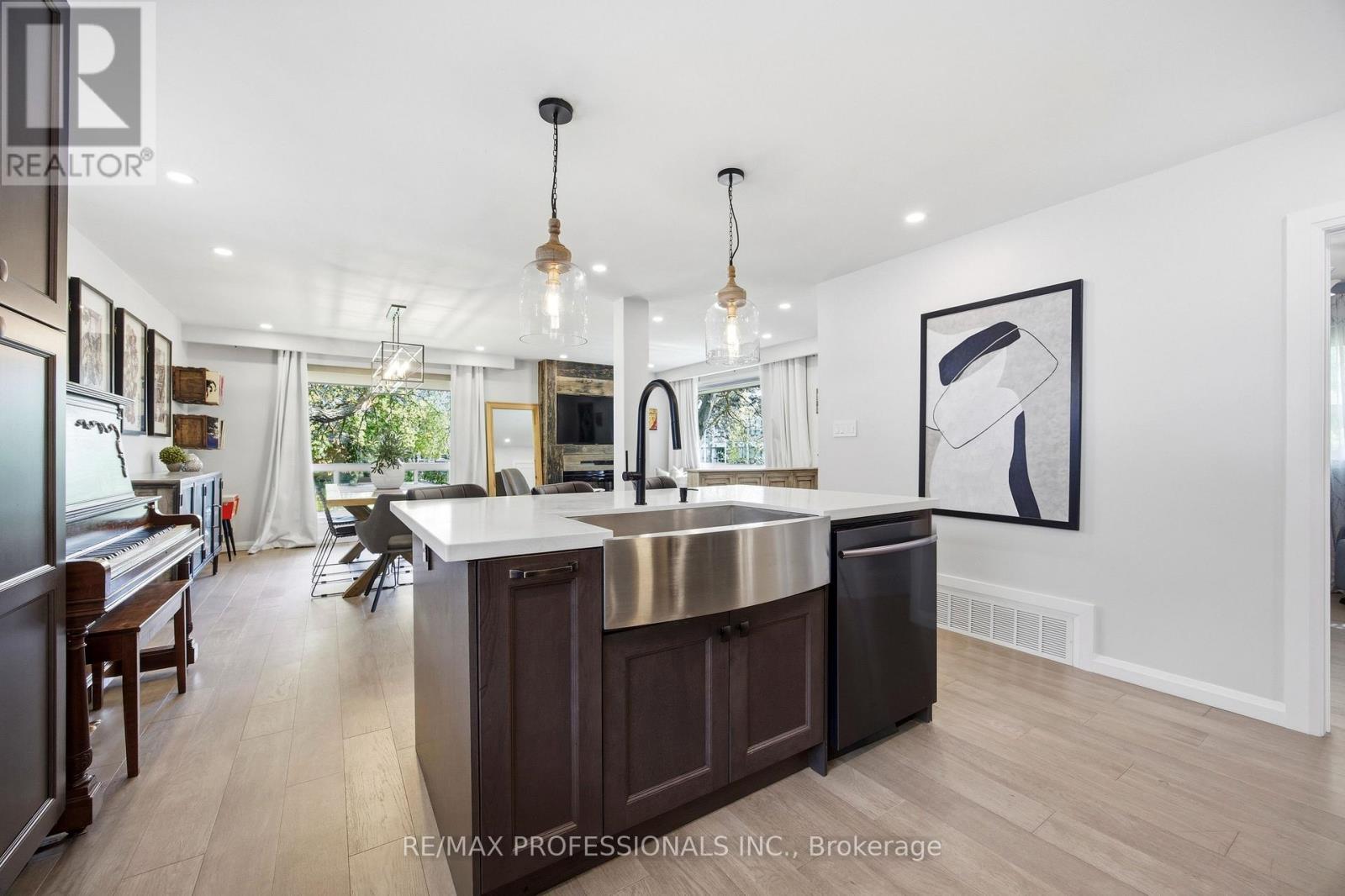 33 BRAMPTON ROAD - 15