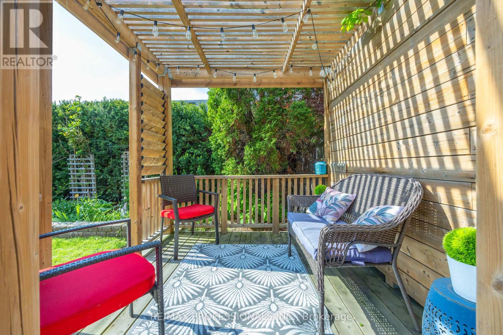 33 BRAMPTON ROAD - 42