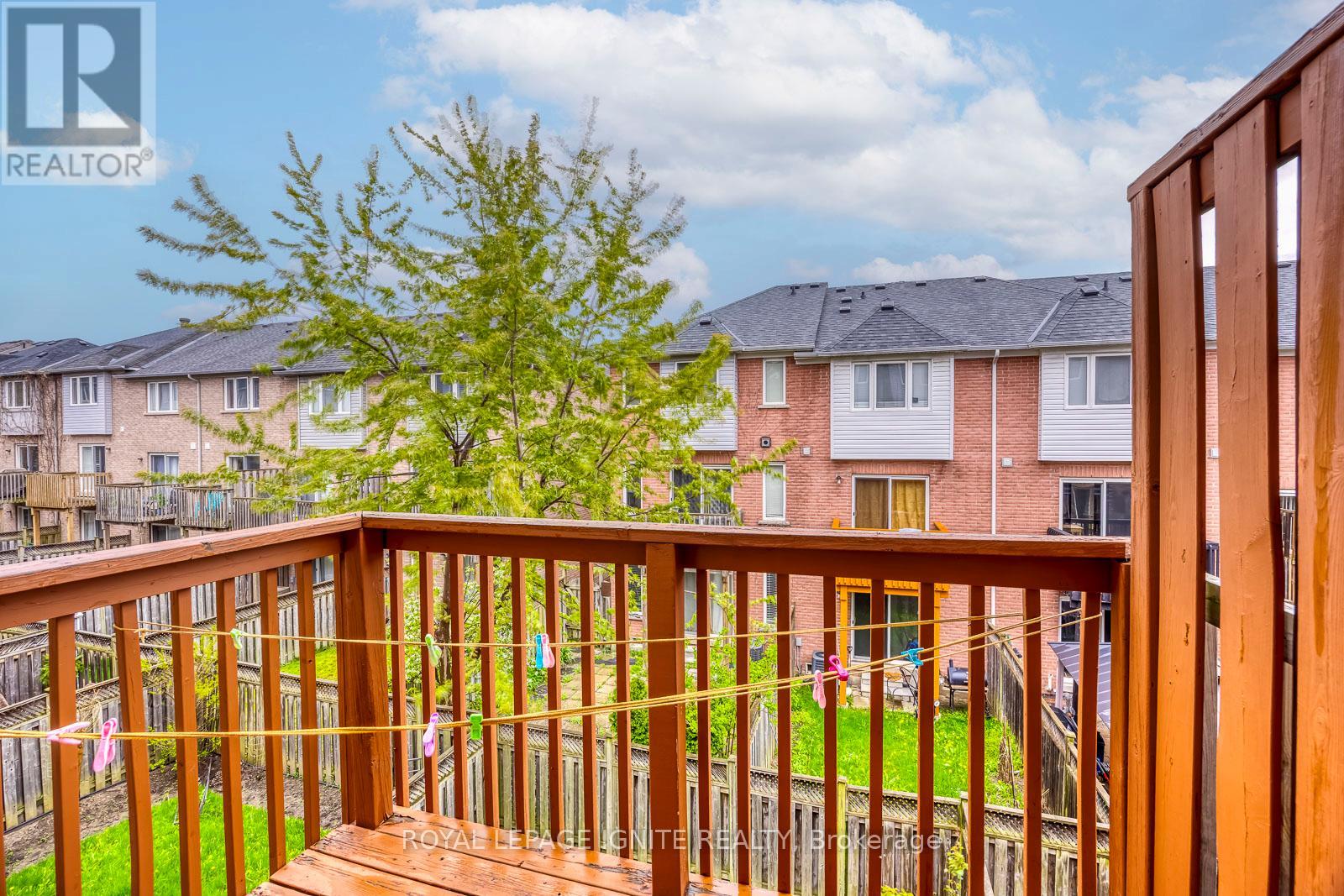 7086 FAIRMEADOW CRESCENT - 16