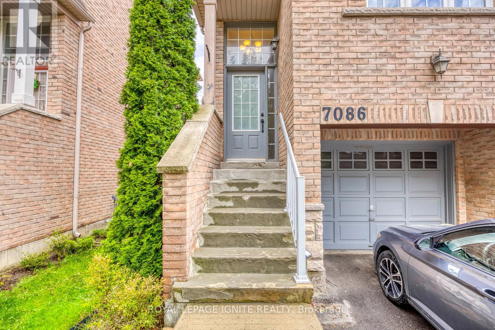 7086 FAIRMEADOW CRESCENT - 3