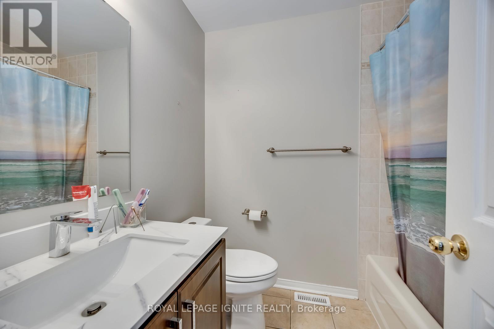 7086 FAIRMEADOW CRESCENT - 31