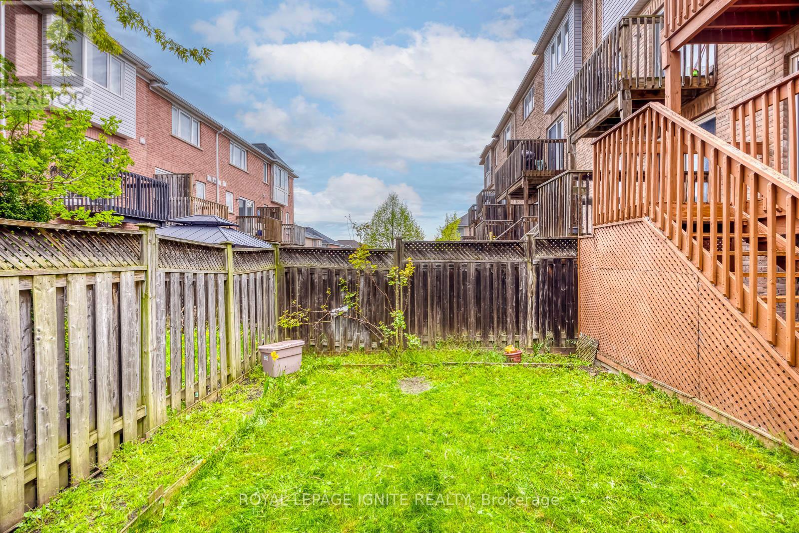 7086 FAIRMEADOW CRESCENT - 41