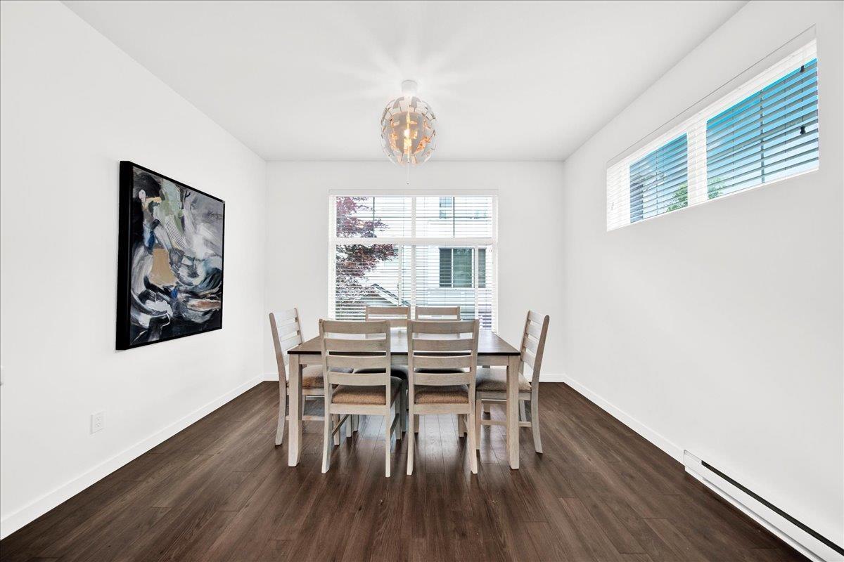 105 15340 GUILDFORD DRIVE, Surrey