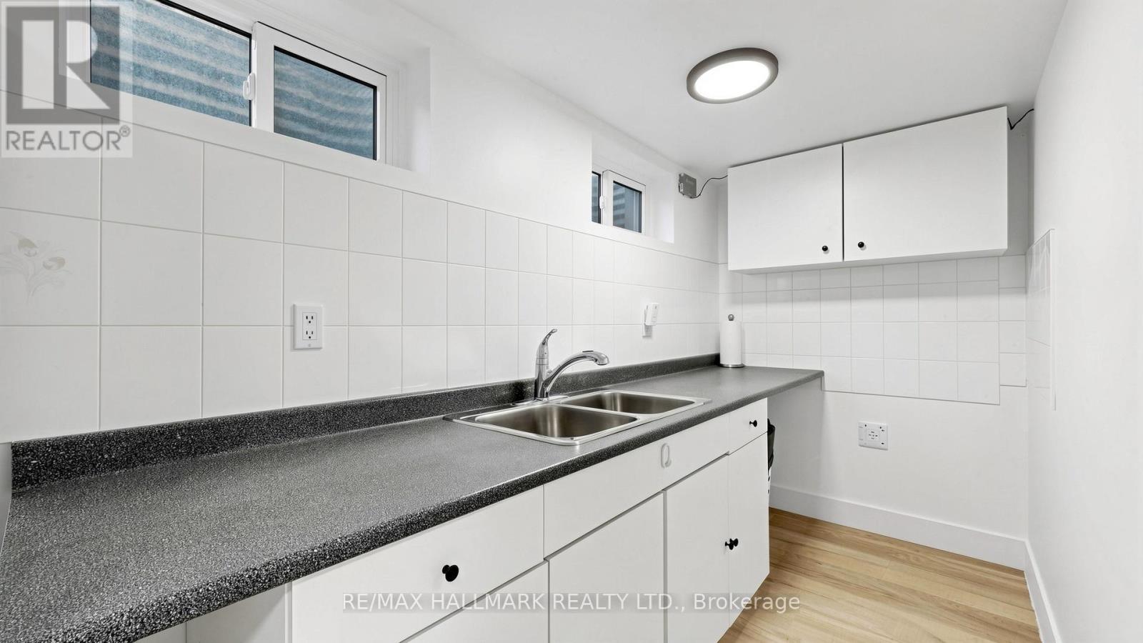 9 RUBYDALE GARDENS - 17