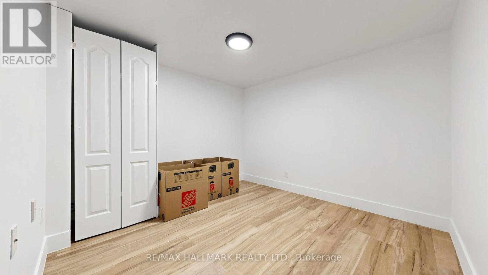 9 RUBYDALE GARDENS - 20