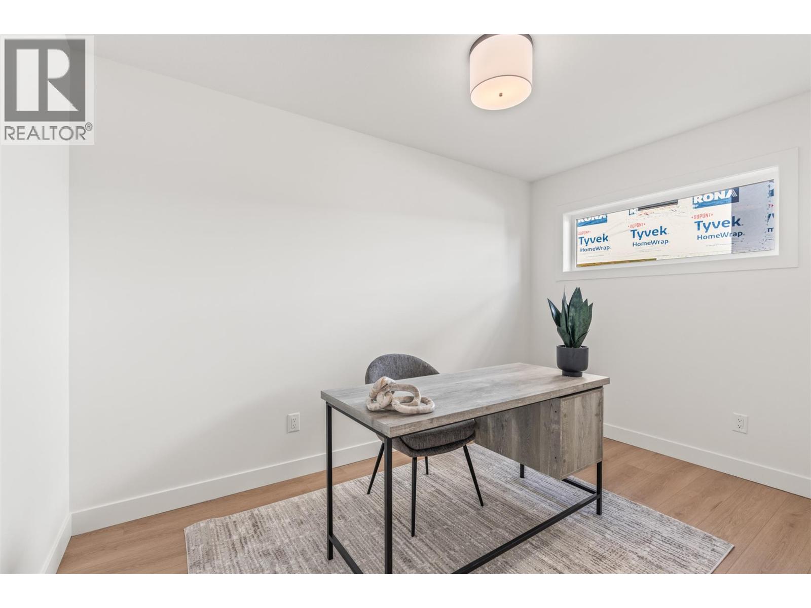 #5 4200 30 Street - Image 3