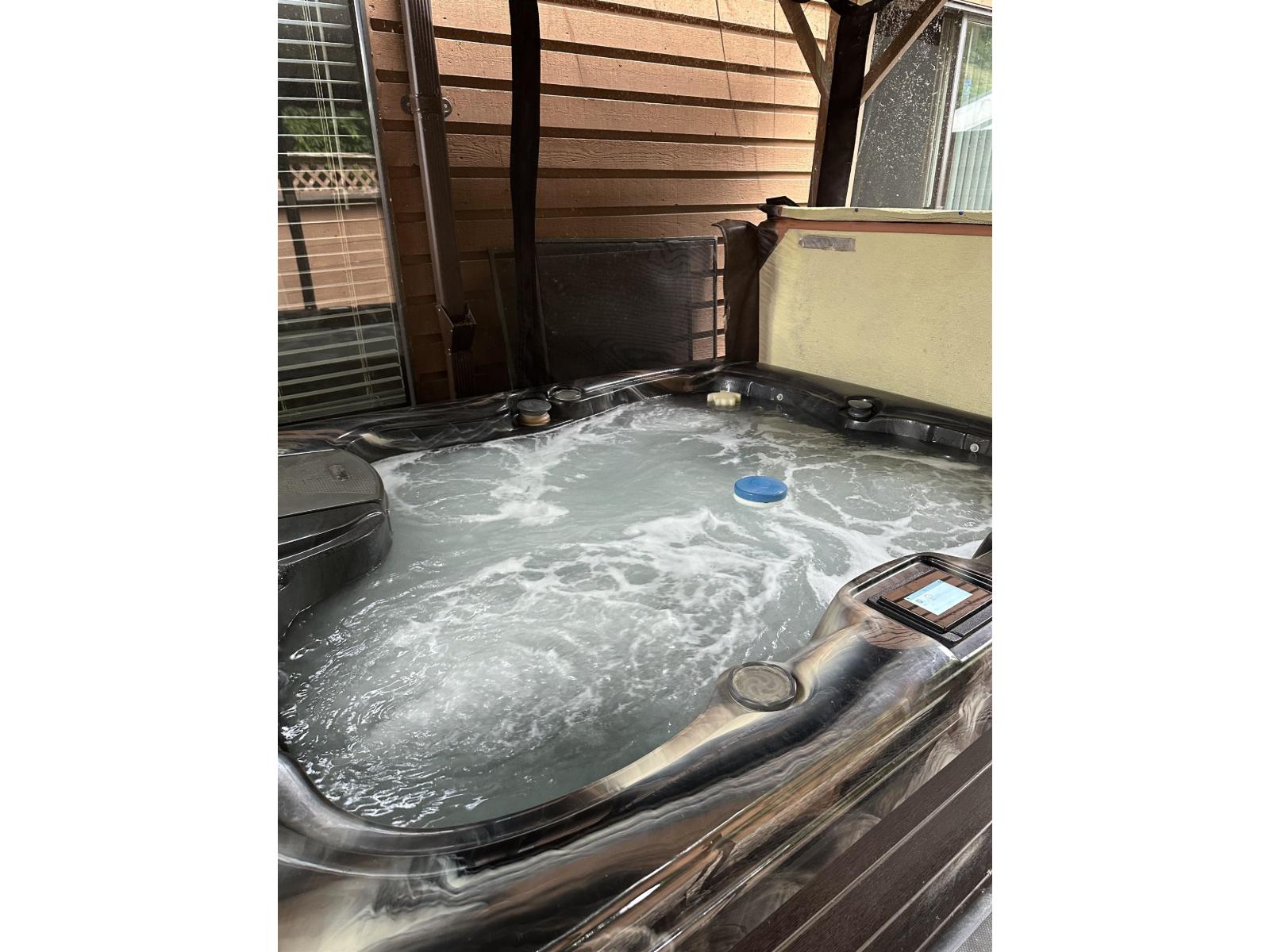 2317 10620 150 STREET, Surrey