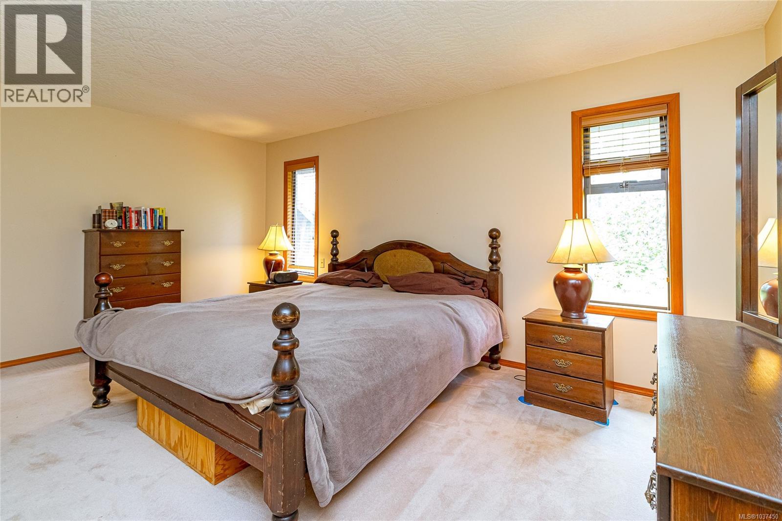 5 Highbank Rd - 25