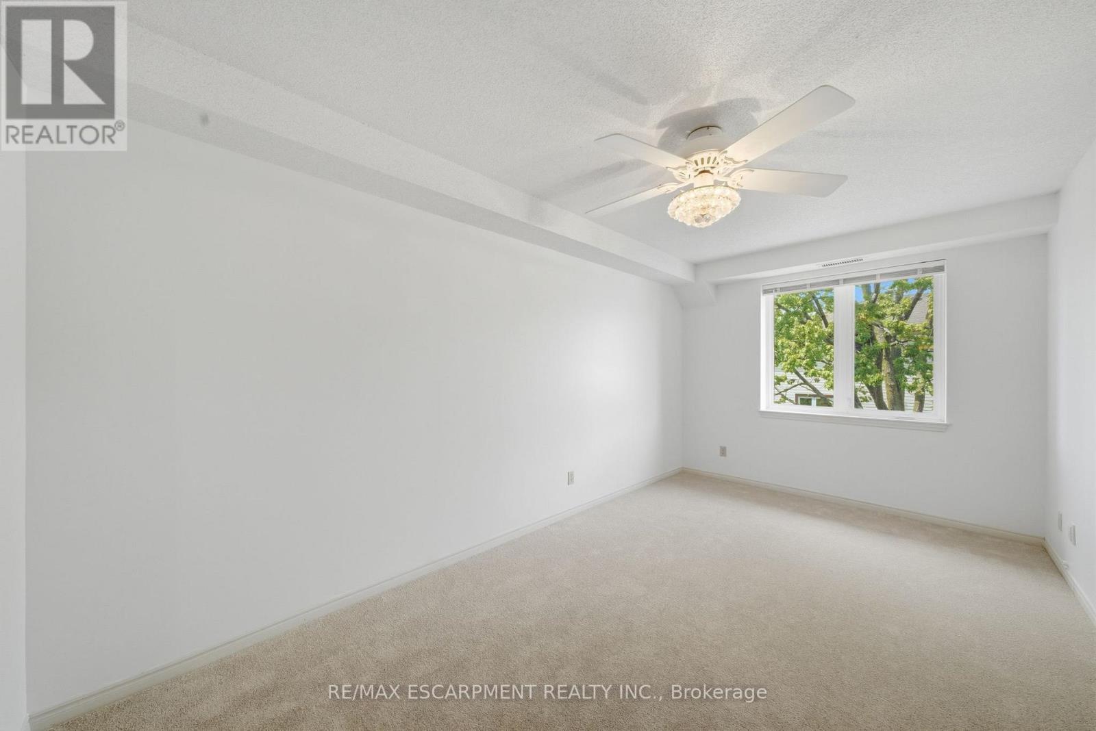 #303 416 LIMERIDGE ROAD - 22