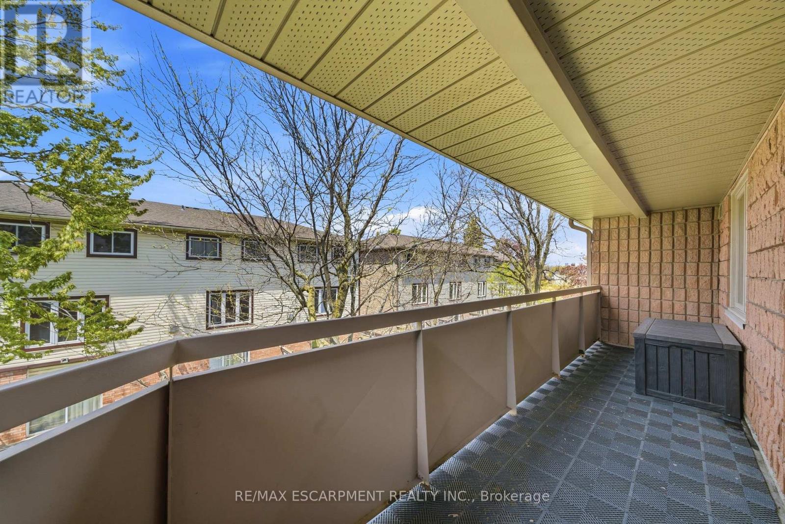 #303 416 LIMERIDGE ROAD - 25