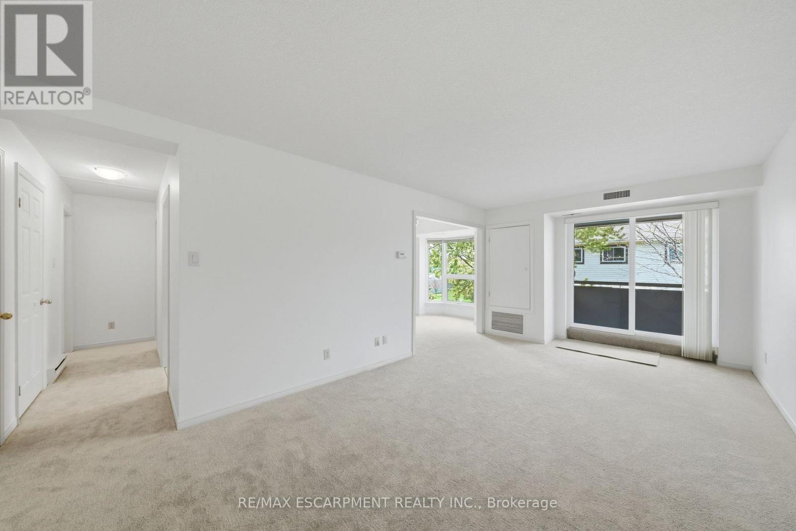 #303 416 LIMERIDGE ROAD - 8